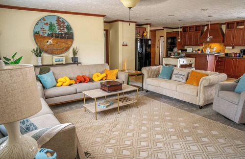 Belhaven House | Charming 3-bedroom house on the water with a dock, close to Belhaven & Bath NC.