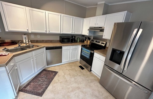 Warren House | Charming 3-bedroom house in Warren – Minutes from Midcoast Maine Adventures