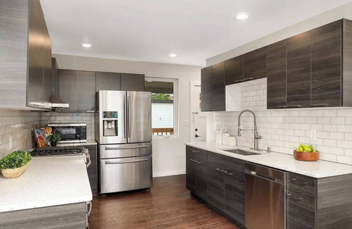 Mankato House | Charming 3-bedroom townhome with fitness room and AC in lovely Mankato