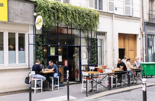 Porte-Saint-Martin Apartment | Charming 3-room apartment near Canal St Martin