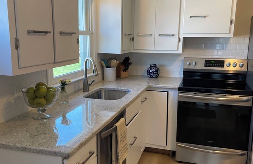 Old Saybrook House | Charming 3BR home-water views and 1 min walk to desirable Cornfield Point Beach!