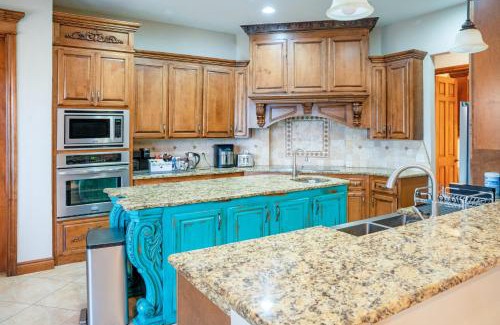 Pottawatomie County House | Charming 6bedroom Farmhouse With Pool #skelly