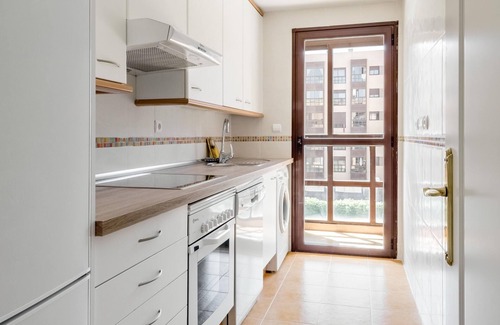Rejas Apartment | Charming Airport IV - Design apartment next to the airport
