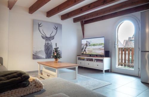 Marlenheim Apartment | Charming Alsace Retreat, Wine Route & Large Parking
