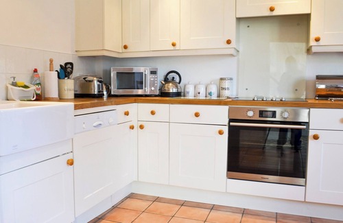 South Creake Cottage | Charming and beautifully placed.