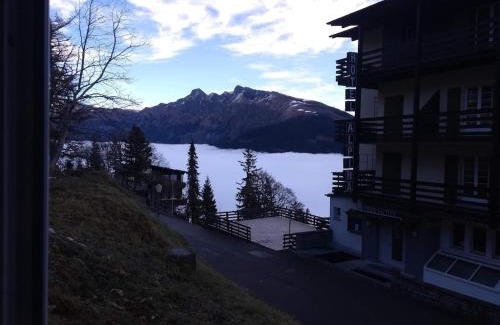 Murren Apartment | Charming and cosy apartment (sleeps 4-6 people) in a beautiful mountain village