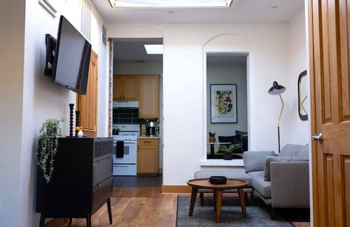 Northfield Apartment | Charming and Cozy Studio in DT Northfield!