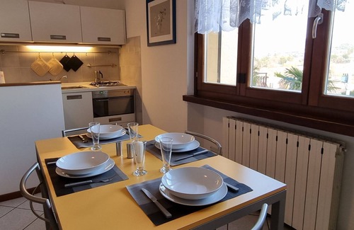Calmasino Apartment | Charming and elegant apartment in Bardolino with pool. WI-fi free.