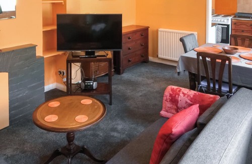Sandhurst Cottage | Charming and cosy Victorian cottage.