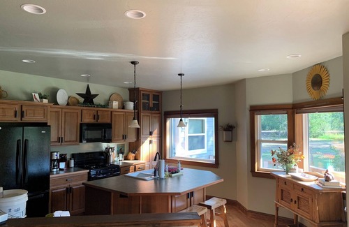 Grantsdale House | Charming and private 3-bedroom house on Camas Creek South of Hamilton
