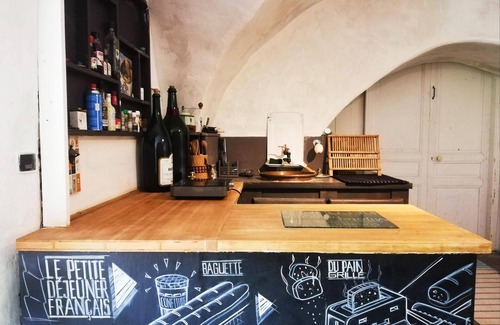 Fons-sur-Lussan Apartment | Charming Apartment Near Uzes And Lussan