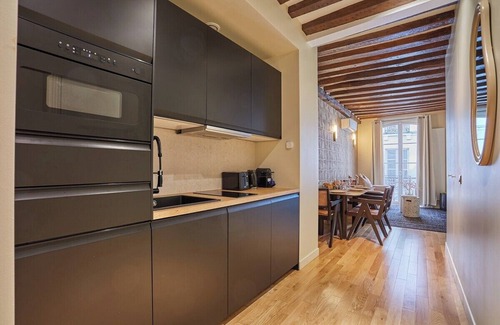 Bonne-Nouvelle Apartment | Charming apartment Center of Paris/Montorgueil