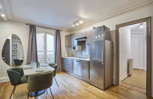 10th Arrondissement Apartment | Charming Apartment Center of Paris
