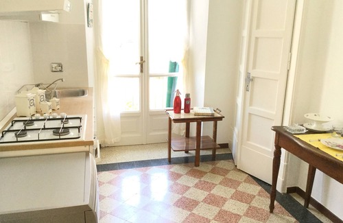 Vanchiglia Apartment | CHARMING APARTMENT CLOSE TO THE CENTER