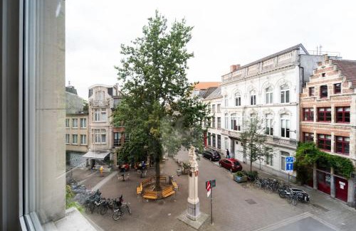 Sint-Andries Apartment | Charming Apartment for 3 in the Heart of Antwerp