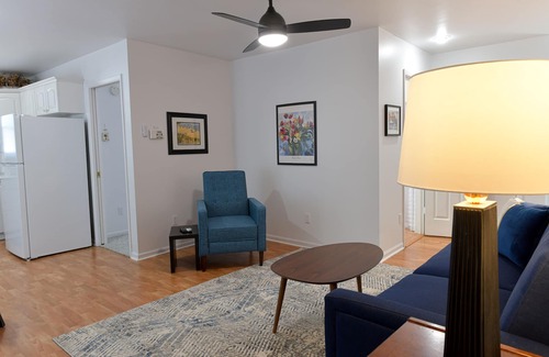 Macatawa Apartment | Charming Apartment in Holland/Area Sleeps 2