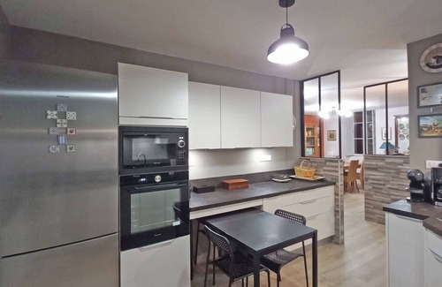 Langres Apartment | Charming apartment in the heart of the Cité