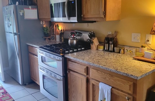 Mecklenburg Apartment | Charming apartment with WiFi in the heart of the Finger Lakes