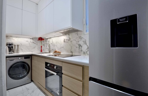 7th Arrondissement Apartment | Charming Apartment w/Iconic Views of Les Invalides