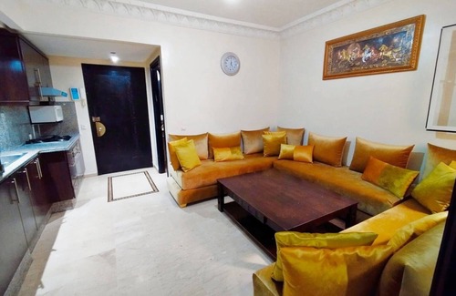 Camp El Ghoul Apartment | Charming apartment with AC in Marrakesh