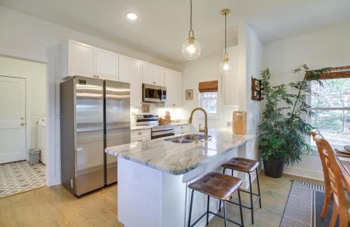 Appomattox House | Charming Appomattox Home Half-Mi to Main Street!