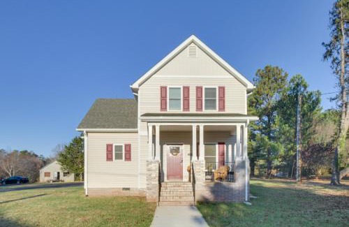 Appomattox House | Charming Appomattox Home Half-Mi to Main Street!