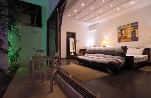 Port Louis Bed & Breakfast | Charming B&B at Baie du Tombeau, near Port-Louis