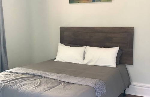 Westside Santa Cruz Bed & Breakfast | Charming B&B steps to beach, boardwalk, pier, shop, restaurants w bath & WiFi #6