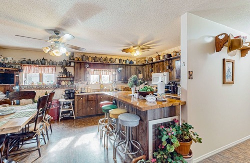 Lowder House | Charming barn-turned-home with hot tub & W/D - quiet location & dog-friendly
