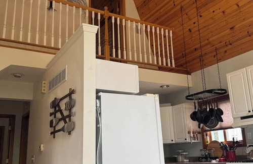 Adair House | Charming Barndominium with AC and full amenities in Colchester - 3 bedrooms