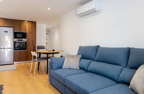 Madalena Apartment | Charming Beach Retreat by MP