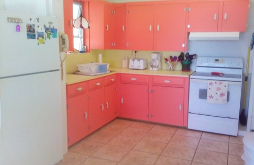 Spanish Wells House | Charming beach cottage on spectacular beachfront with panoramic ocean views