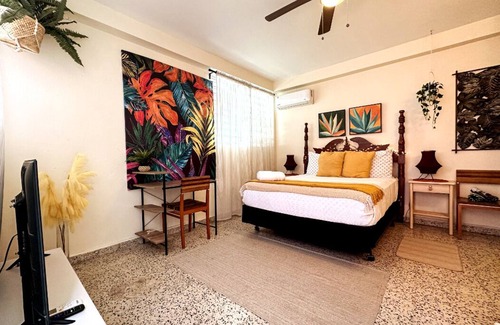 Miramar Apartment | Charming Boho 2 bedroom in Miramar - Back 2B