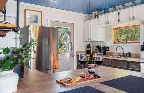 Breezy Point Cabin | Charming Cabin at Breezy Point!