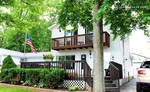 West Branch House | Charming Cabin Rental for the Perfect Summer Getaway on Clear Lake in Michigan