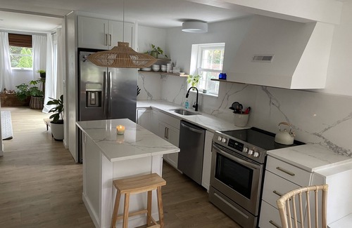Camp Hill House | Charming Cape Cod close to downtown Harrisburg