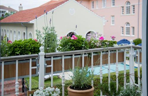 Kalk Bay House | Charming Coastal Townhouse at The Majestic