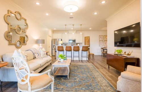 Valdosta Condo | Charming Condo at Summit Point hosted by Stephanie