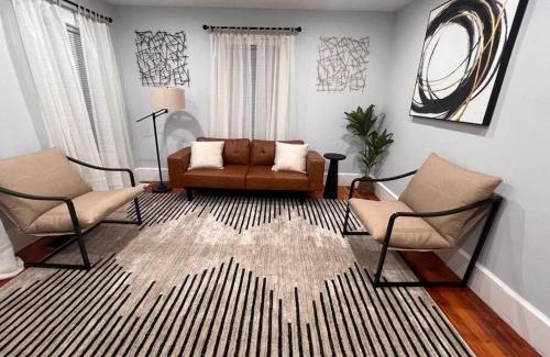 Sharon Apartment | Charming Condo near Gillette Stadium