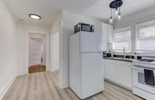 Cooper-Young Historic District Apartment | Charming Cooper-Young Flat in the Heart of Memphis