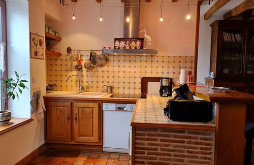 Beaulieu-sur-Loire Cottage | Charming Cottage: Enclosed Garden, Close to Loire Valley, Sleeps 6