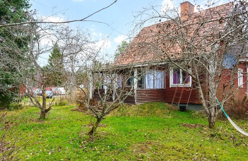 Bjorbo House | Charming cottage in Dalarna with a view of Fänforsen | SE19027