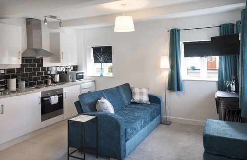 Tewkesbury Cottage | Charming Cottage in Tewkesbury Town Centre * Sleeps 2/3 * Full of Character