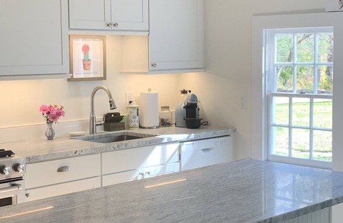 Wilton House | Charming Cottage located on Historic Estate 1 Hour from NYC!