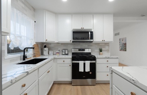 Encanto Cottage | Charming Cottage - Storybook Style - Near Downtown Phoenix!