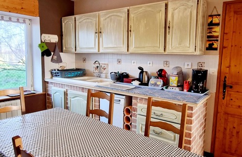 Bailleul Cottage | Charming Cottage with Terrace, BBQ, & Playground, near Lille & Belgian Border