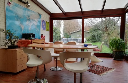 Zwijndrecht House | charming country house,nice garden+car park,5km from PORT of ANTWERP+city centre