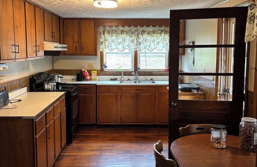 Wallingford House | Charming country home on 433 acres