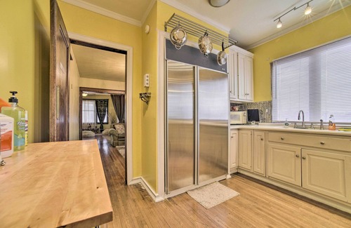 Detroit Apartment | Charming Detroit Abode w/Meditation Space!