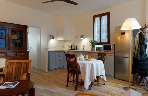 Montmartre Apartment | Charming Elegant Warm 1B Flat, 592 Ft, Montmartre